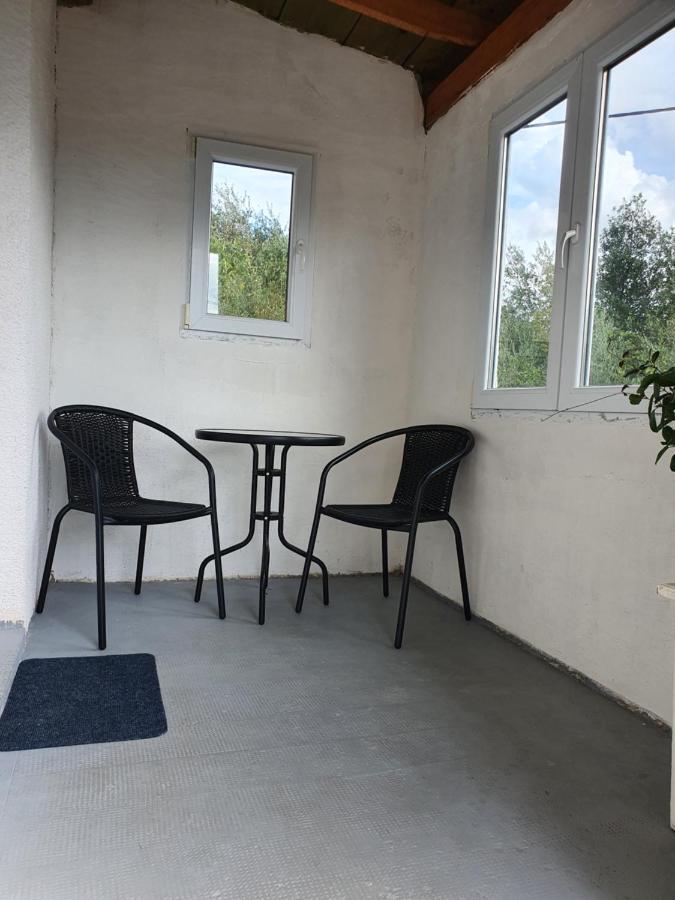 Apartman Meg Apartment Малинска Екстериор снимка